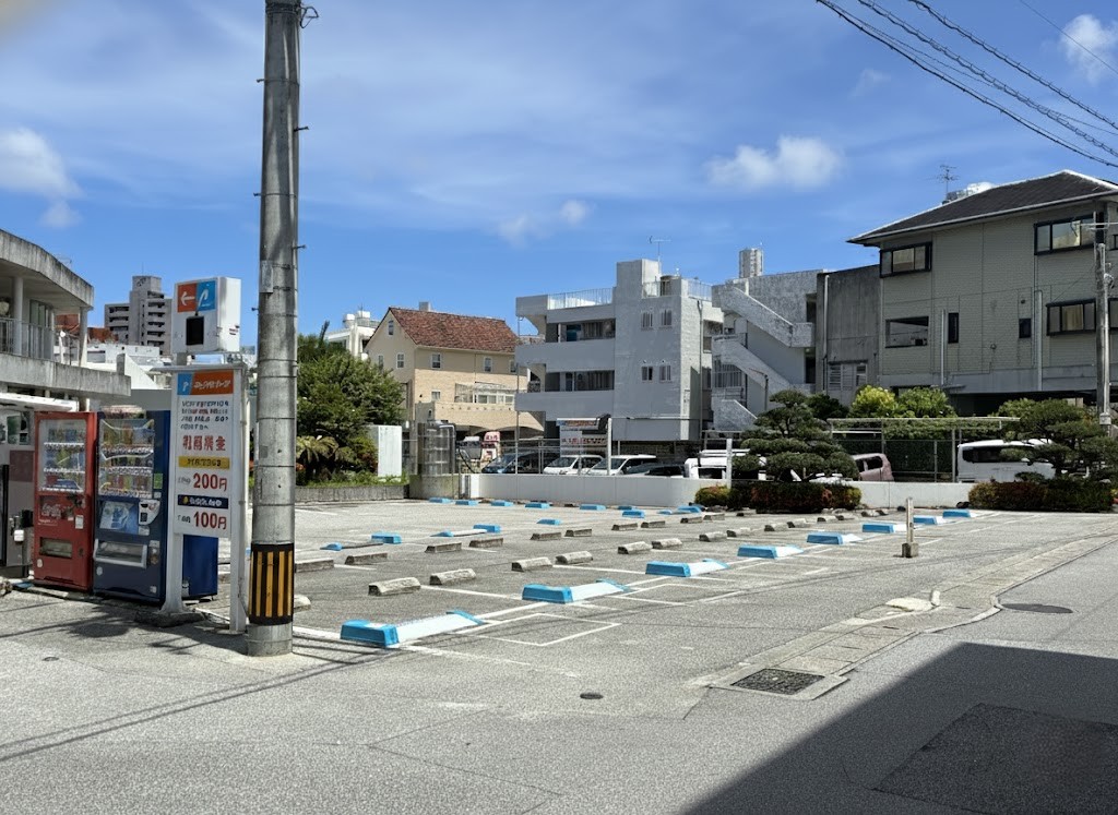 沖縄県教職員共済会館八汐荘駐車場第1_全景写真