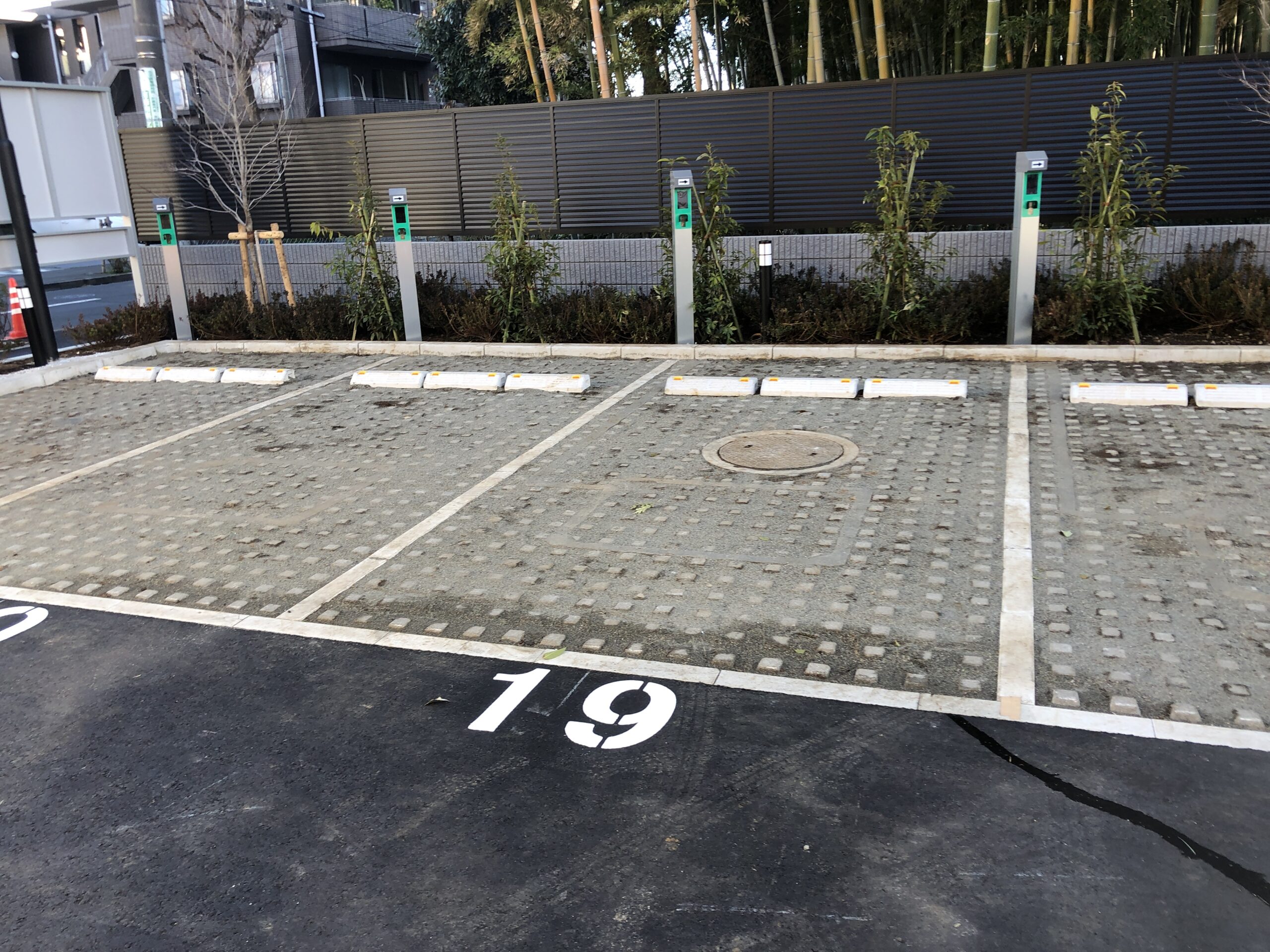 ロックレス車室